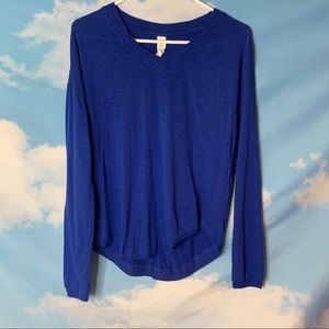 N- Long Sleeve Blue V Neck Top size Medium